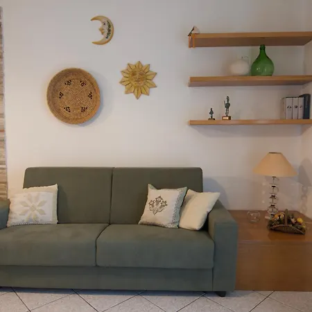 Quiet House - Maestrale Apartamento *